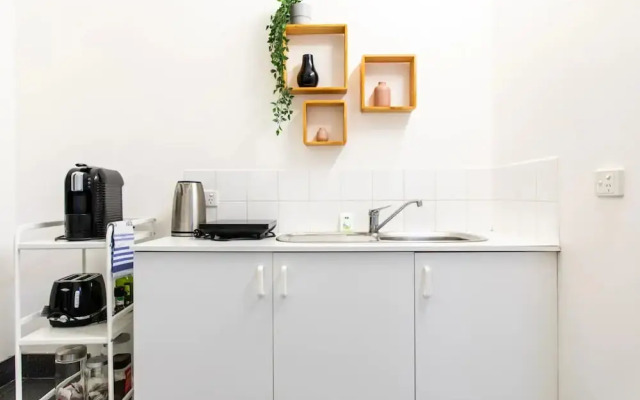 Cozy Brunswick East Home