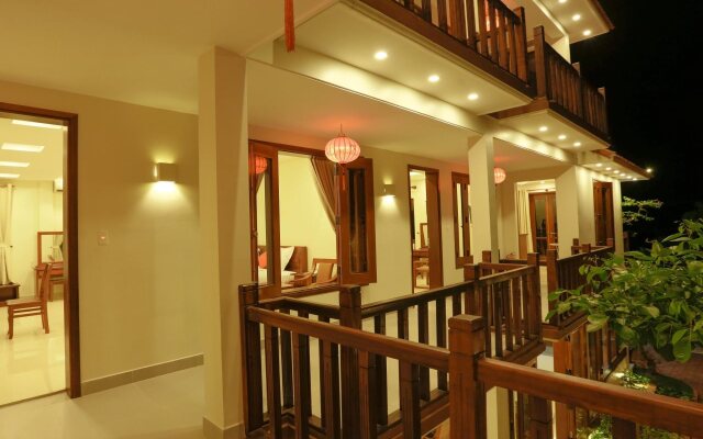 Village Moon Villa