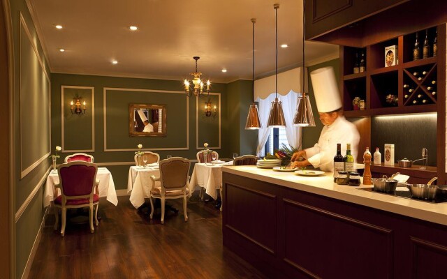 Hotel Francs