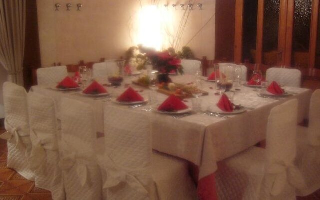 Albergo Villa Rosa