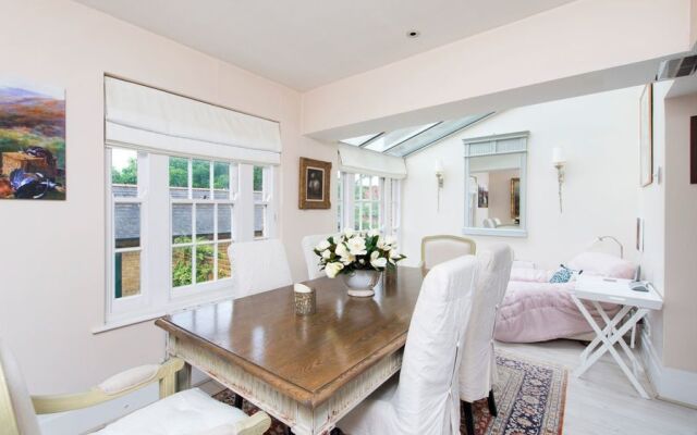 Charming 3BR Home near the Imperial War Museum