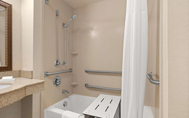 Hampton Inn & Suites Burlington