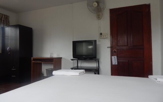 Mixok Inn