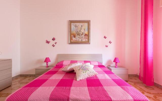 Villetta Lorena by BarbarHouse