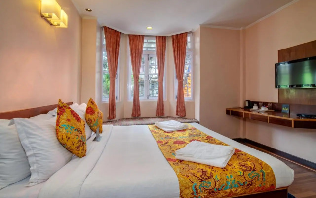 Muscatel Spring Burn - 100 Mts from Mall Road