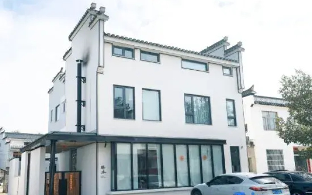 Taohuatan Qimu Homestay