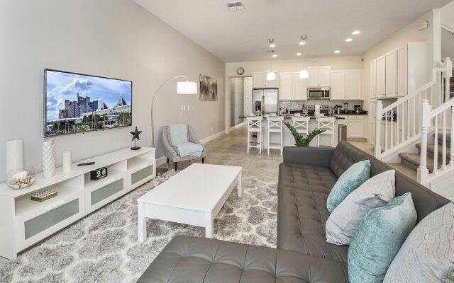 134fr 5 Bedroom Townhouse