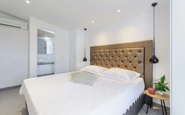 Villa Stone Pearl