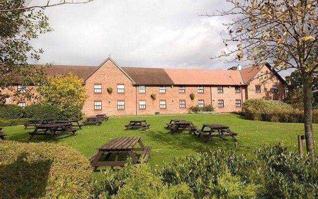 Premier Inn Crewe West