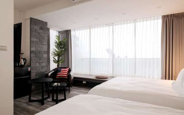W11 Homestay