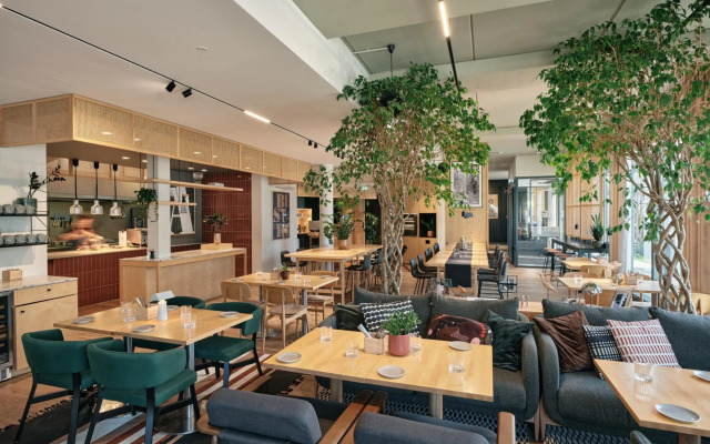 Oru Hub Hotel Tallinn - Handwritten Collection