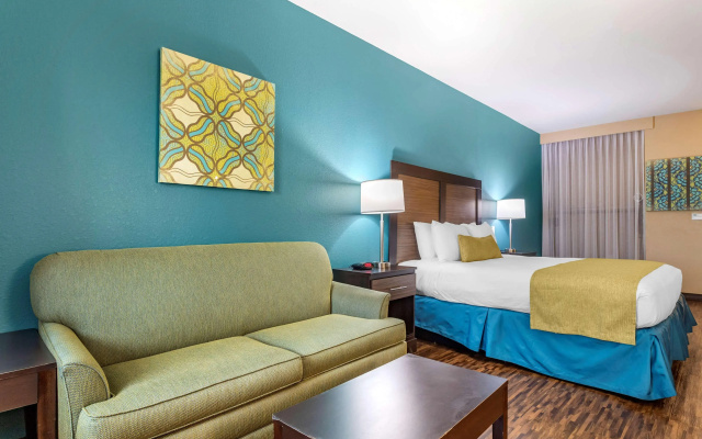Best Western Plus Galveston Suites