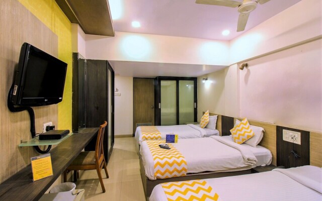 OYO Flagship 425 Hotel Wanton House