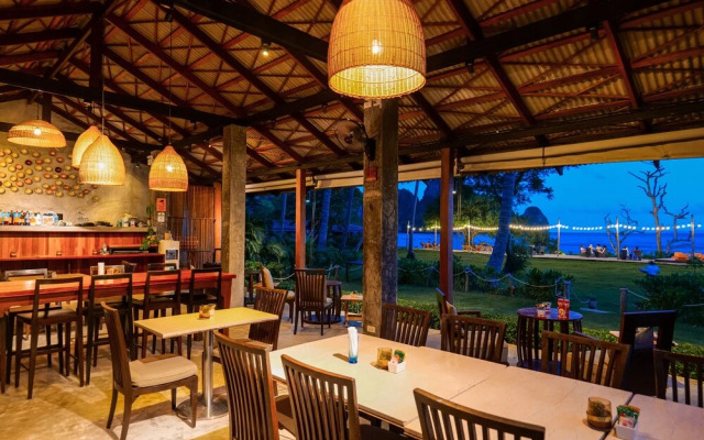 Tinidee Hideaway Tonsai Beach Krabi (SHA Extra Plus)