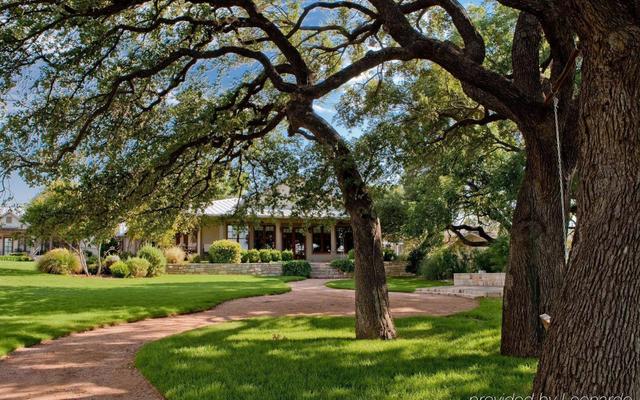 Inn on Lake Granbury