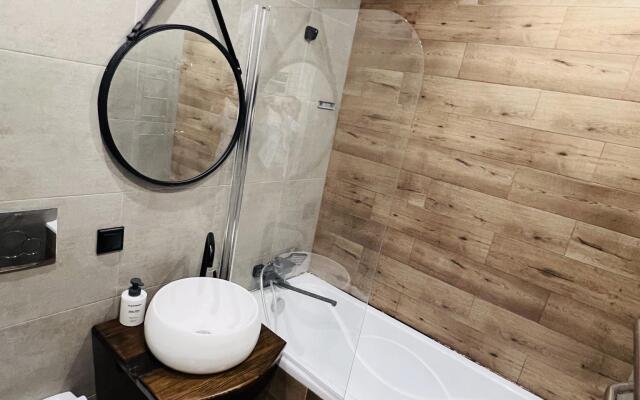 Ya doma on Kommunarov Street 5