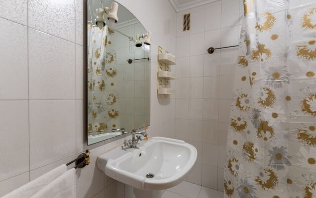 Lovely Apartment in Ribadeo near Playa de Penarronda