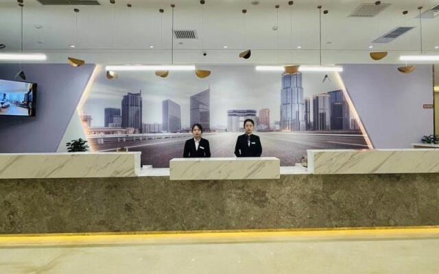Green Tree Inn Tianjin Dongli District Airport Free Trade Zone – People – Tianjin