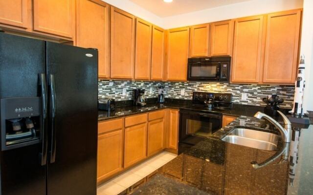 H2u - Woodpecker - Bv480 4 Bedroom Townhouse