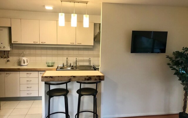 Las Camelias cerca de Costanera Center