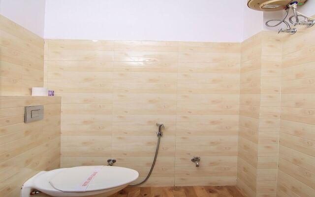 OYO 6780 Hotel Shiva Grand