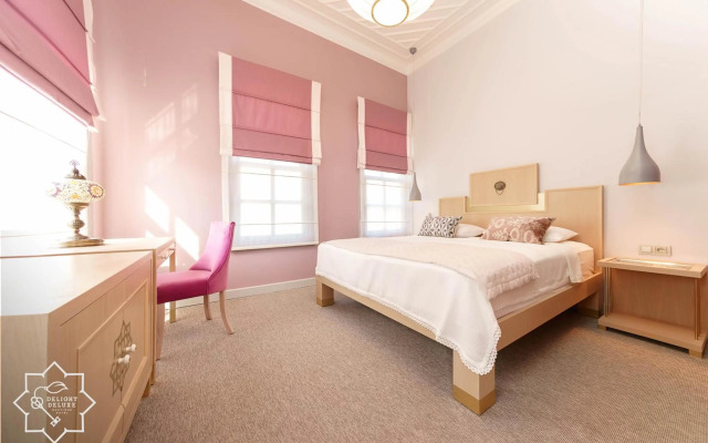 Delight Deluxe Hotel