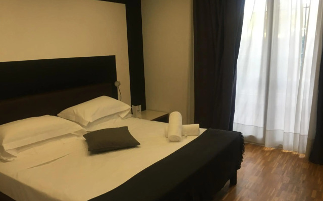 Black Hotel