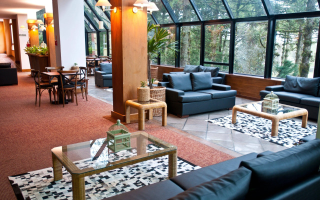 Tri Hotel Canela