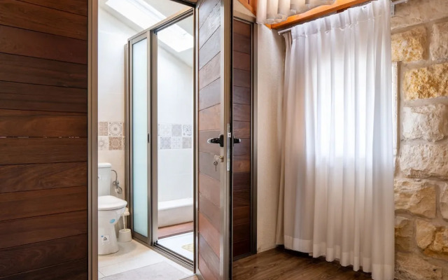 Via Maria Boutique Suites