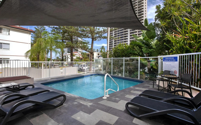 Costa D'ora Apartments