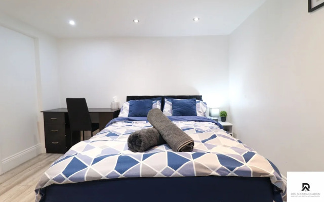 3-bed House in London Near the O2 Arena & Excel