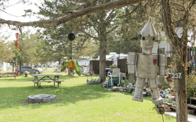 Pickerel Park RV Resort