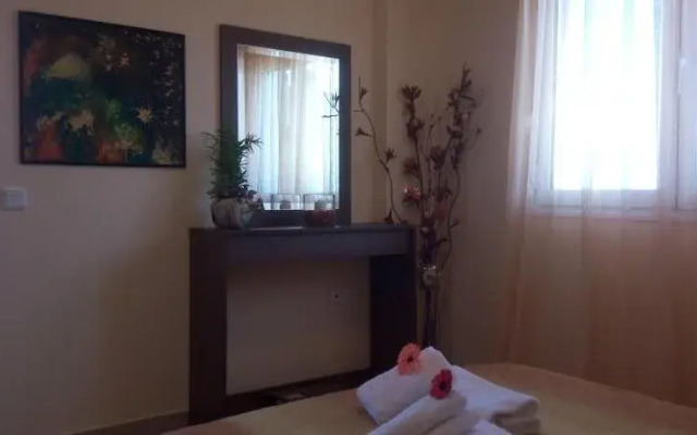 Paradise Kriopigi Hotel