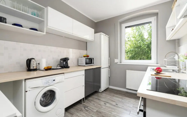 Family Apartment Promienista by Renters