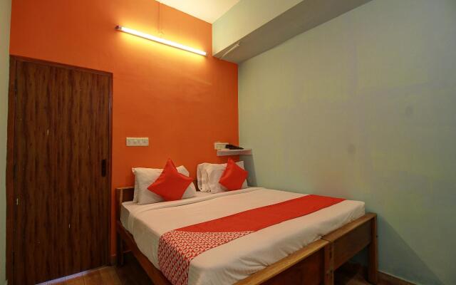 OYO 15392 Sri Sai Guru Comforts