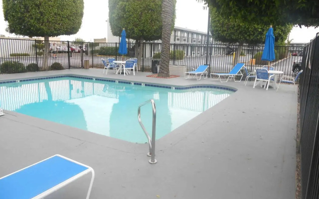SureStay Hotel by Best Western Phoenix Airport