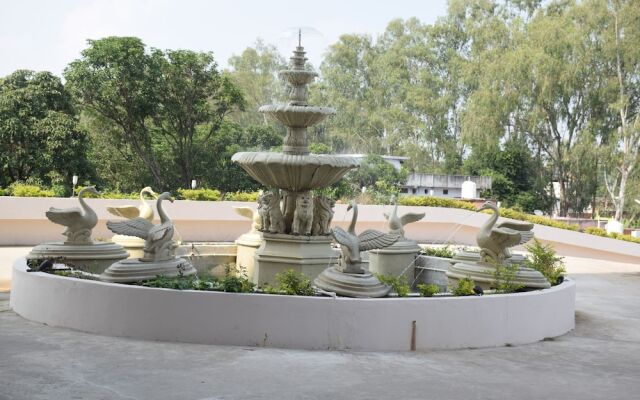 Hotel Vilasa International