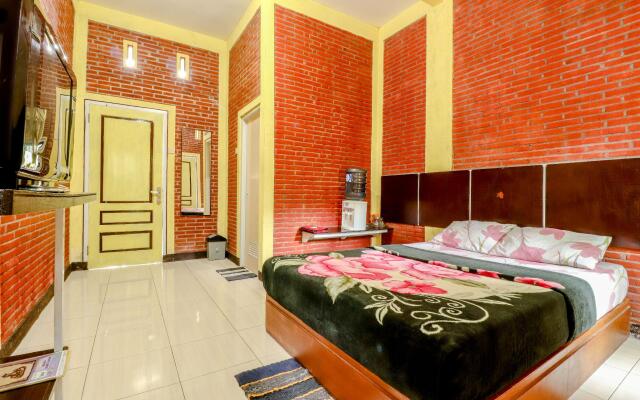 Room Stay Cempaka Mulya