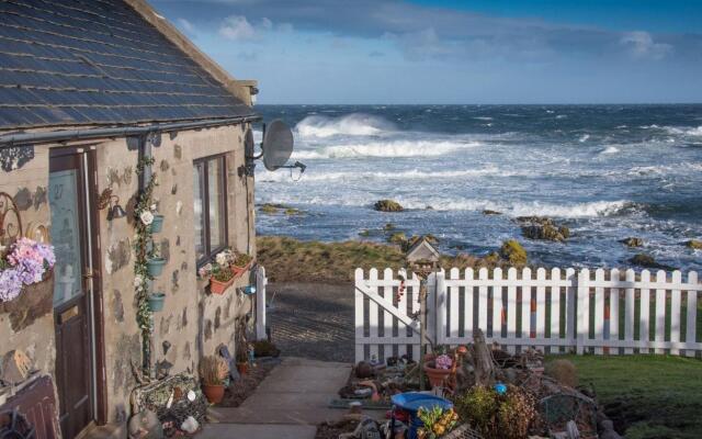 Pew With a View - Seafront Cottages