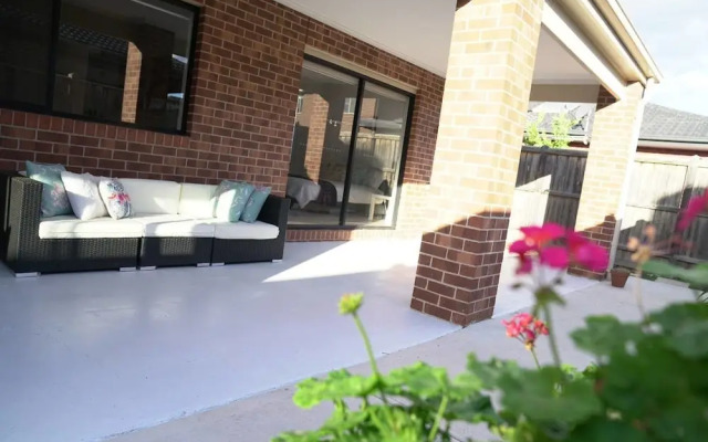 7 Bedrooms House for big Group