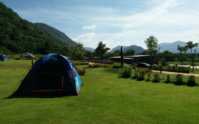 Rabbit Hill Cafe and Resort @ Khao Yai