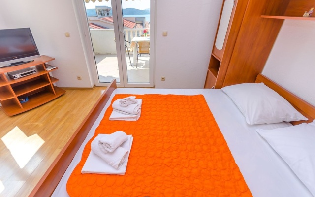 Apartments Tily