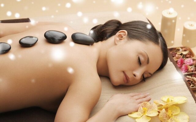 Luxury Beach Side Condo By SAMOTOGO Group