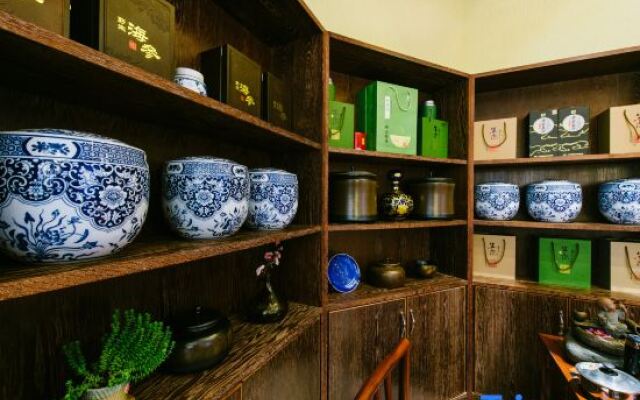 Yihai Shanju Guesthouse