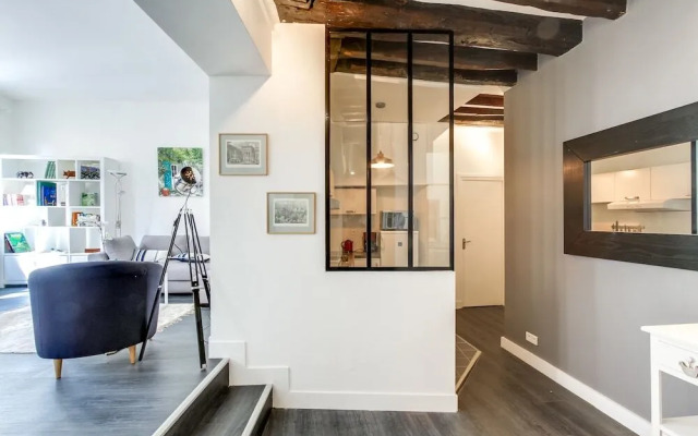 Saint Honore Apartment