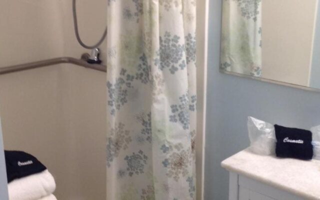 HideAway Country Inn