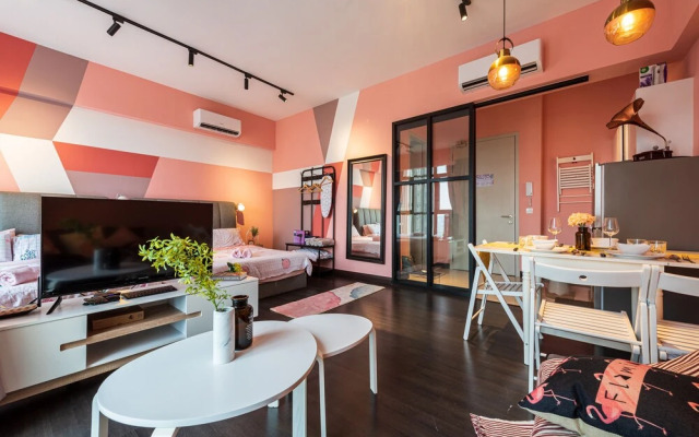 Designer Cozy Studio House