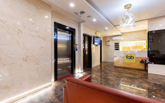 Capital O 80951 Hotel New Radsson Suite