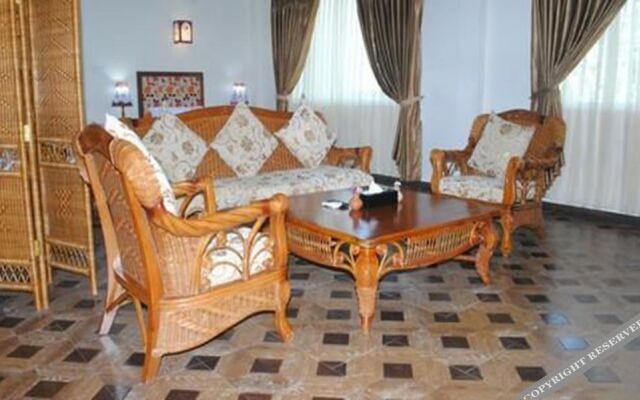 Royal Lotus Hotel