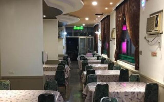 Min Chiao Hotel